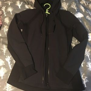 Size 4 jacket lululemon black excellent used